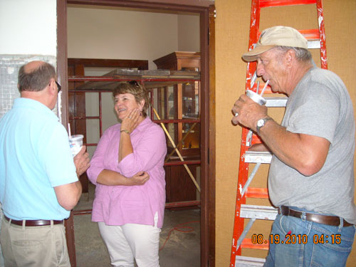 Sandy brings refreshments